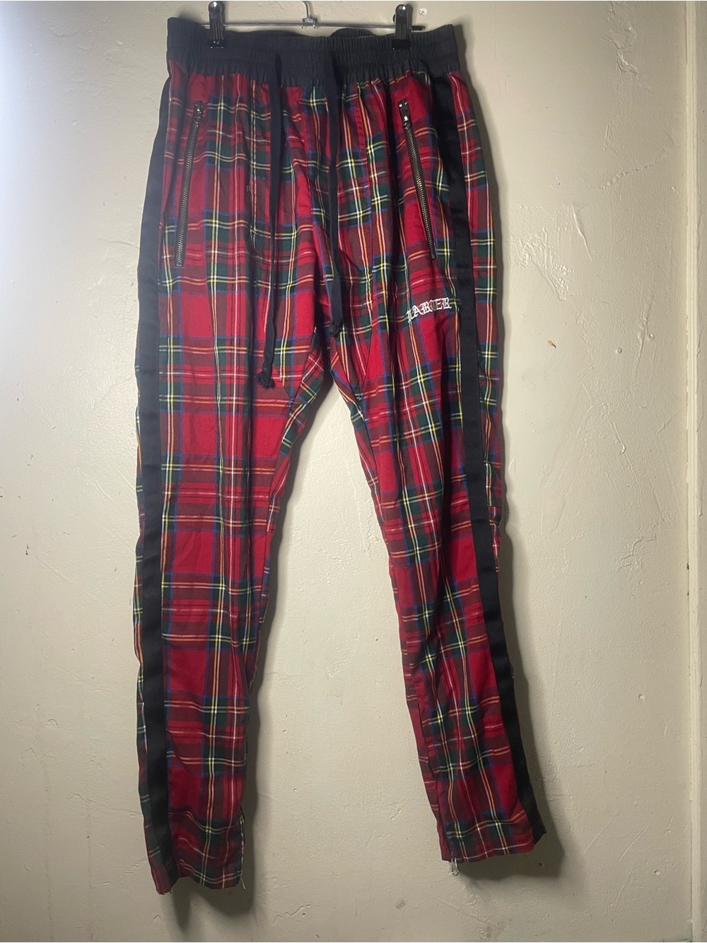Karter Collection Women’s Red Plaid Jogger Pants Drawstring Elastic sipper Sz L